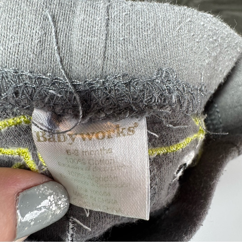 Baby Boy Pants Size 6-9 Months Yellow Gray Lion Elephants Alien Carter’s Fall - Picture 9 of 13